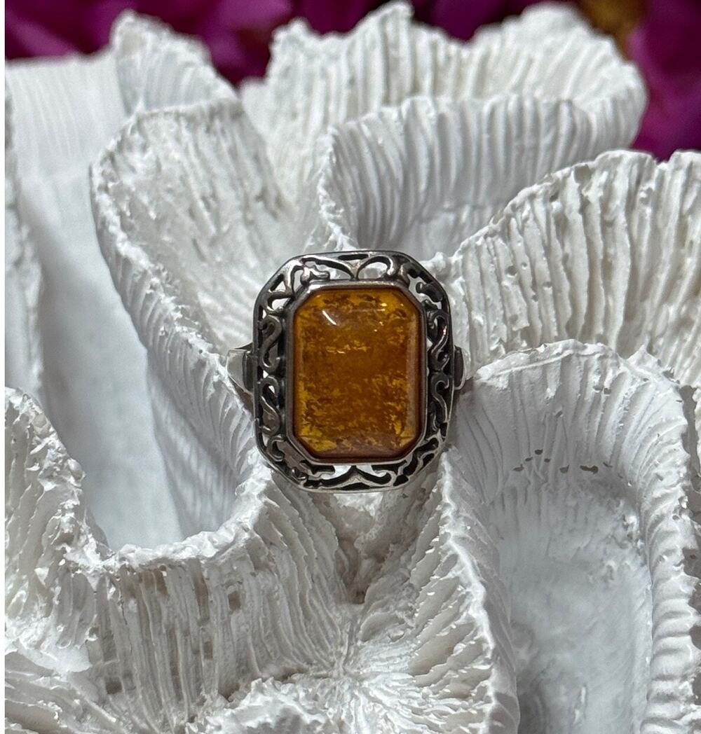 925 Sterling Silver Amber Ring Size 5